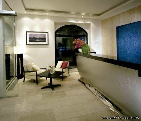 פראג Design Merrion Hotel מראה חיצוני תמונה